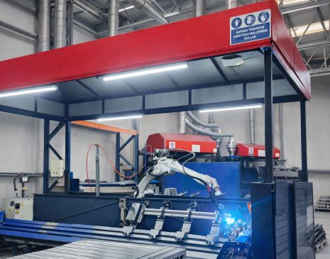 Endüstriyel kaynak robotu ile çelik konstrüksiyon imalatı